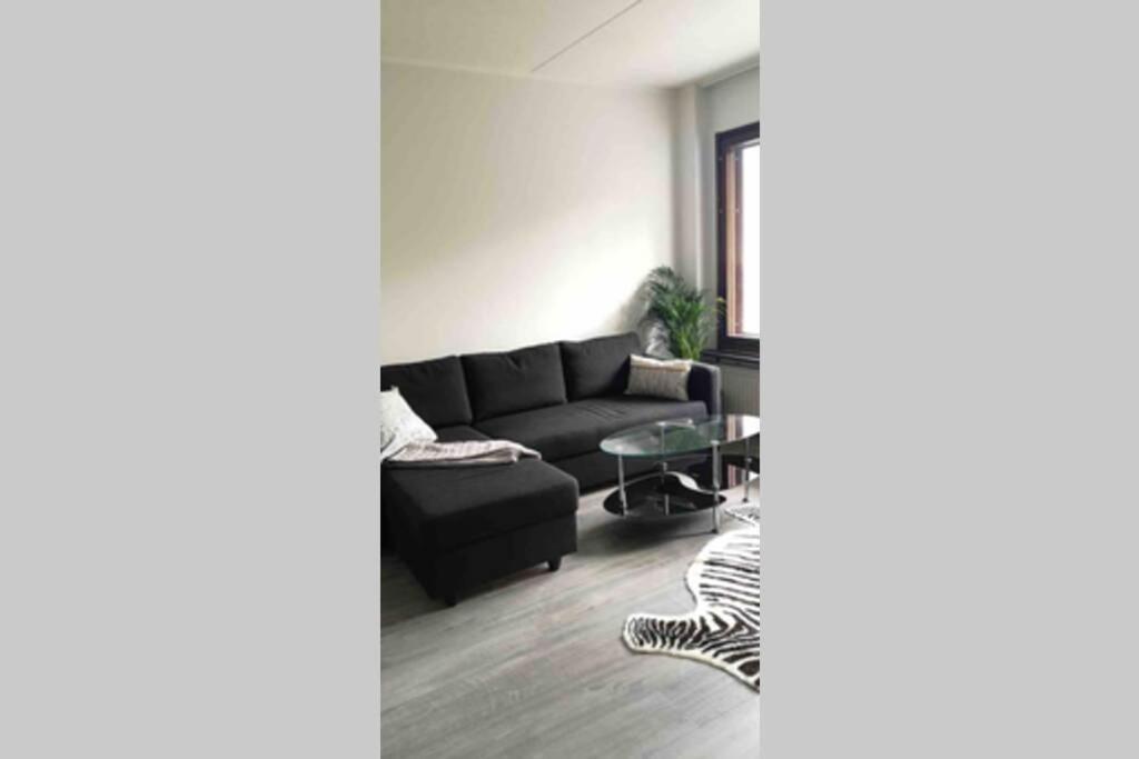 Cosy Studio Near By Airport, 2Min From Train! Vantaa Buitenkant foto