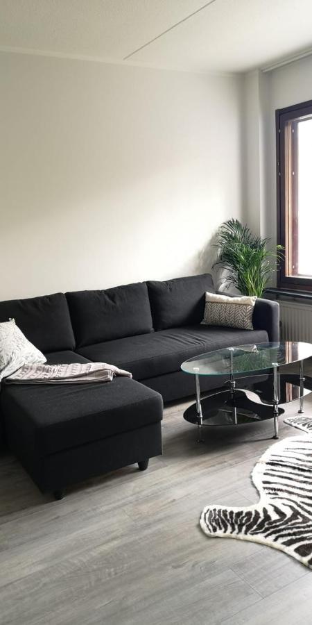 Cosy Studio Near By Airport, 2Min From Train! Vantaa Buitenkant foto
